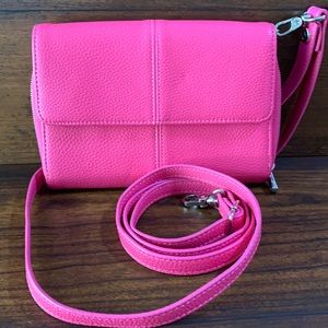 Thirty-One Tons of Funds Crossbody/Wristlet
